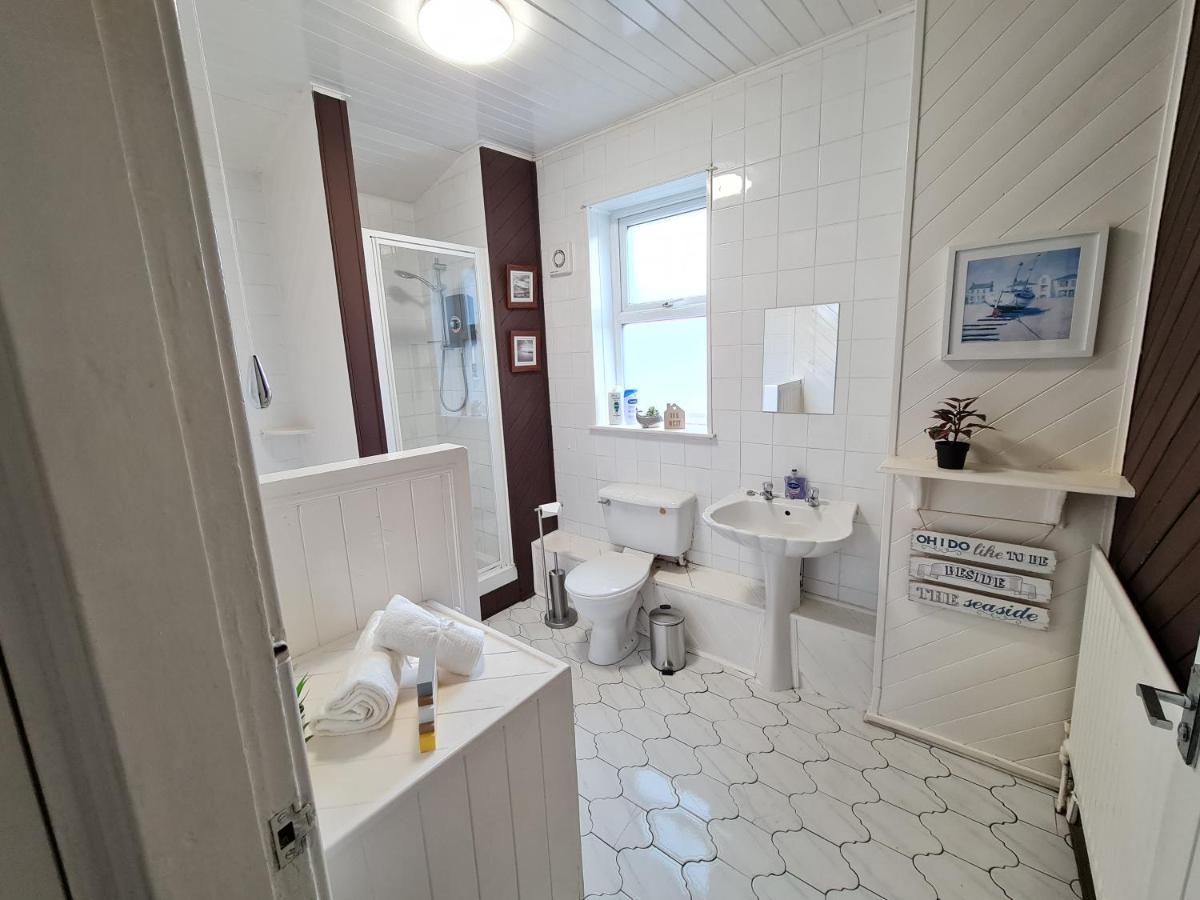 Large 3 Bed Flat, Free Parking Lejlighed Newcastle upon Tyne Eksteriør billede